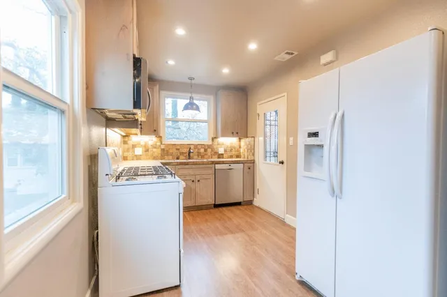 $1,395,000 | 2229 24th Street, Sacramento, CA 95818