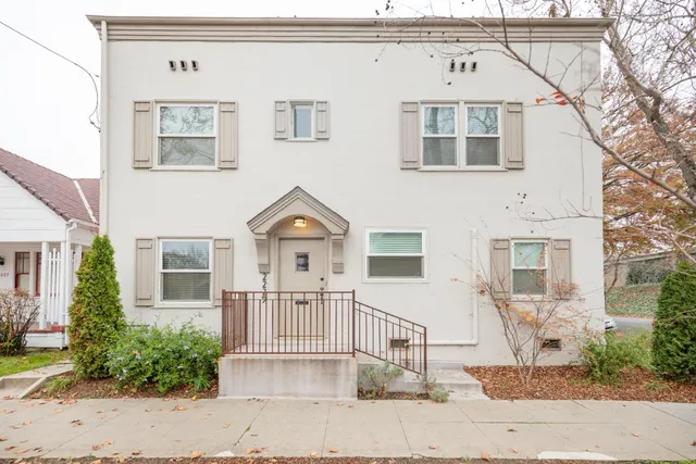 $1,395,000 | 2229 24th Street, Sacramento, CA 95818