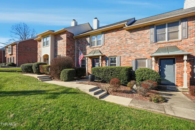$175,000 | 1707 West Lakeview Drive, Unit 2, Johnson City, TN 37601