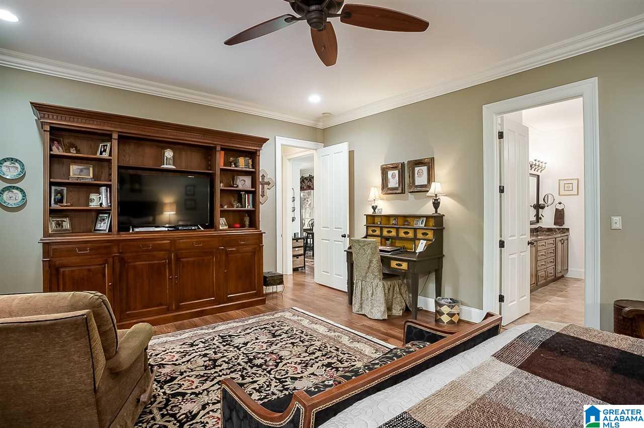 647 Rumson Road Birmingham, AL 35209 - Photo 18 of 37