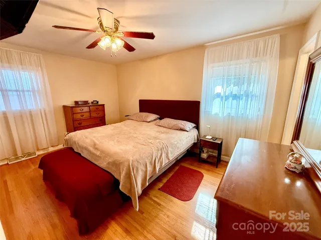 $438,500 | 7632 Rolling Hill Road, Charlotte, NC 28227