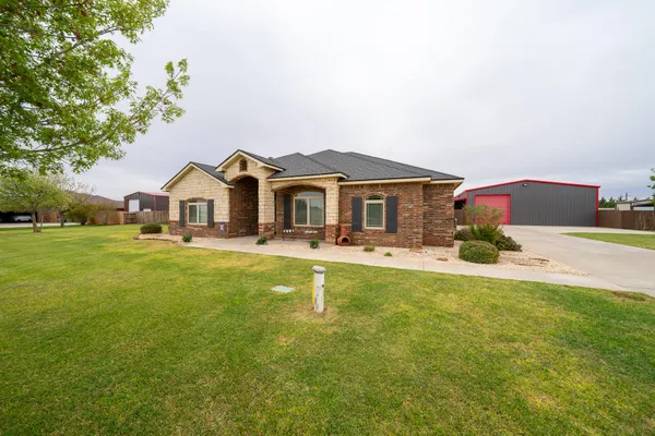 $615,000 | 3301 County Road 7560, Lubbock, TX 79423