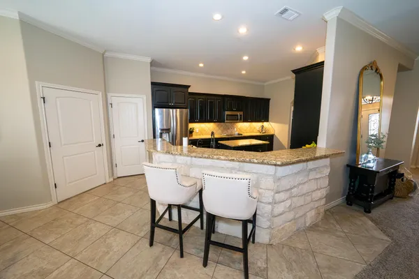 $615,000 | 3301 County Road 7560, Lubbock, TX 79423