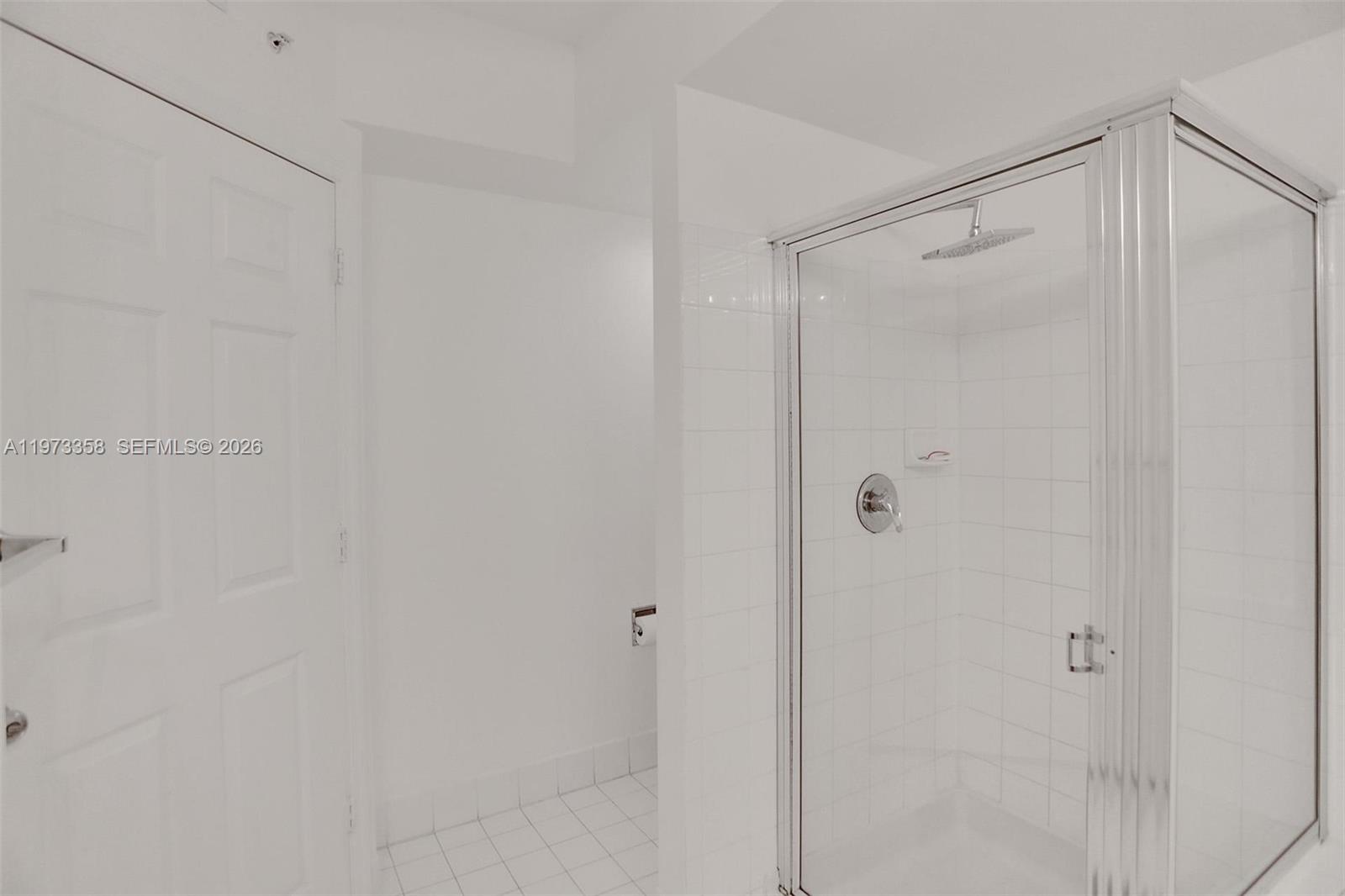 17100 North Bay Road, Unit 1501 Sunny Isles Beach, FL 33160 - Photo 14 of 46