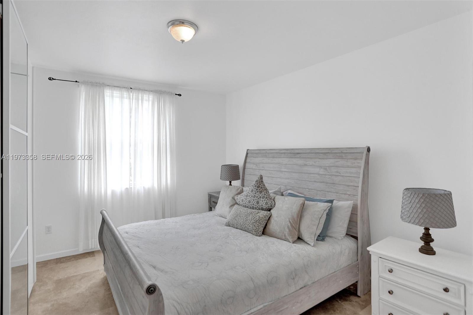 17100 North Bay Road, Unit 1501 Sunny Isles Beach, FL 33160 - Photo 15 of 46