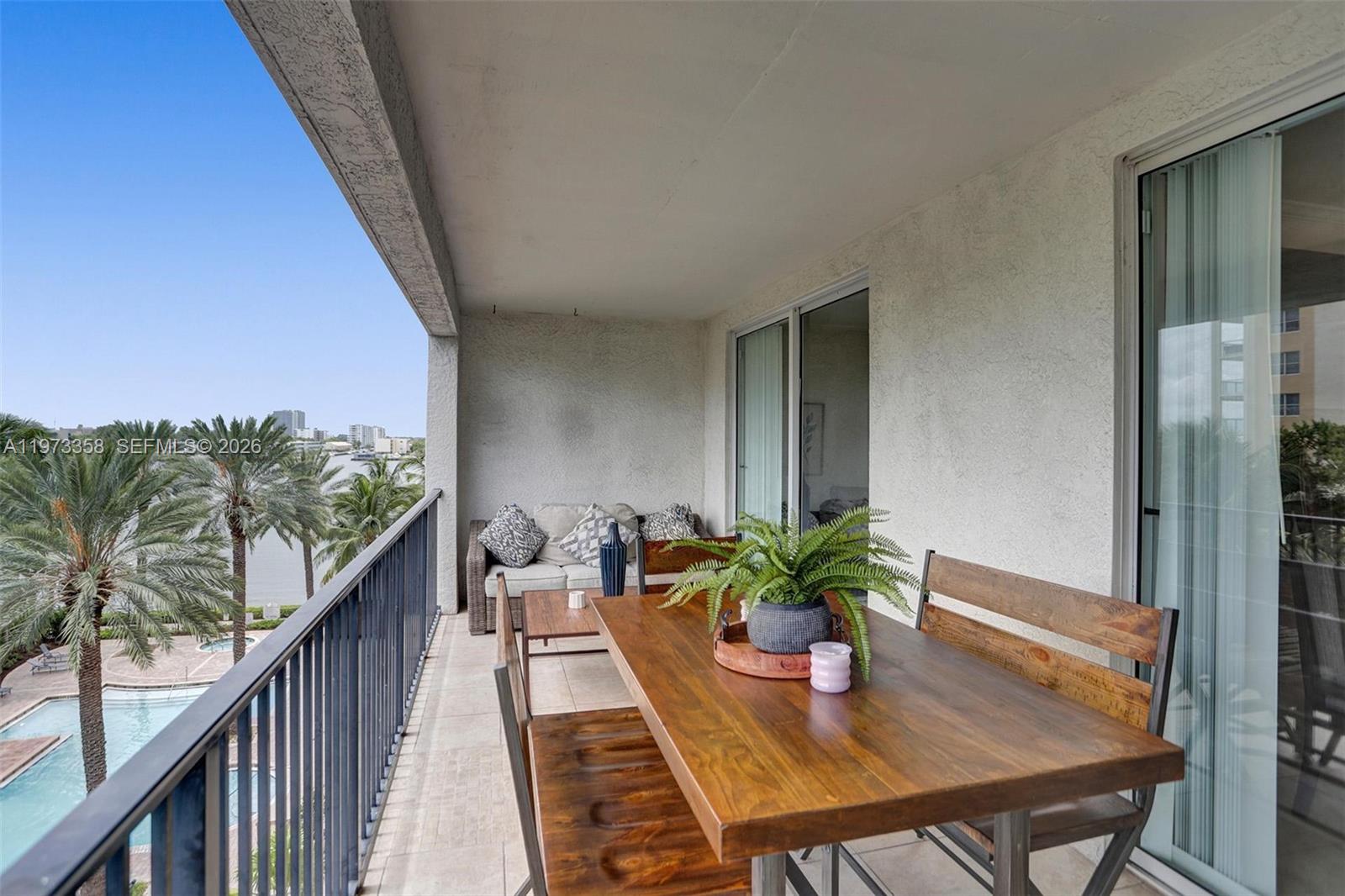 17100 North Bay Road, Unit 1501 Sunny Isles Beach, FL 33160 - Photo 21 of 46