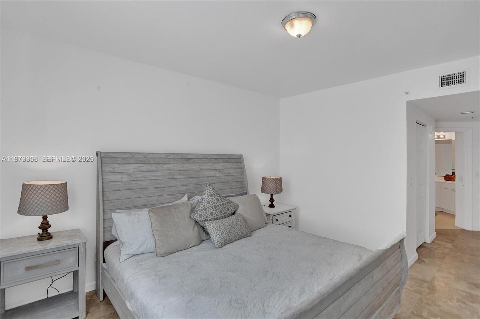 17100 North Bay Road, Unit 1501 Sunny Isles Beach, FL 33160 - Photo 24 of 46