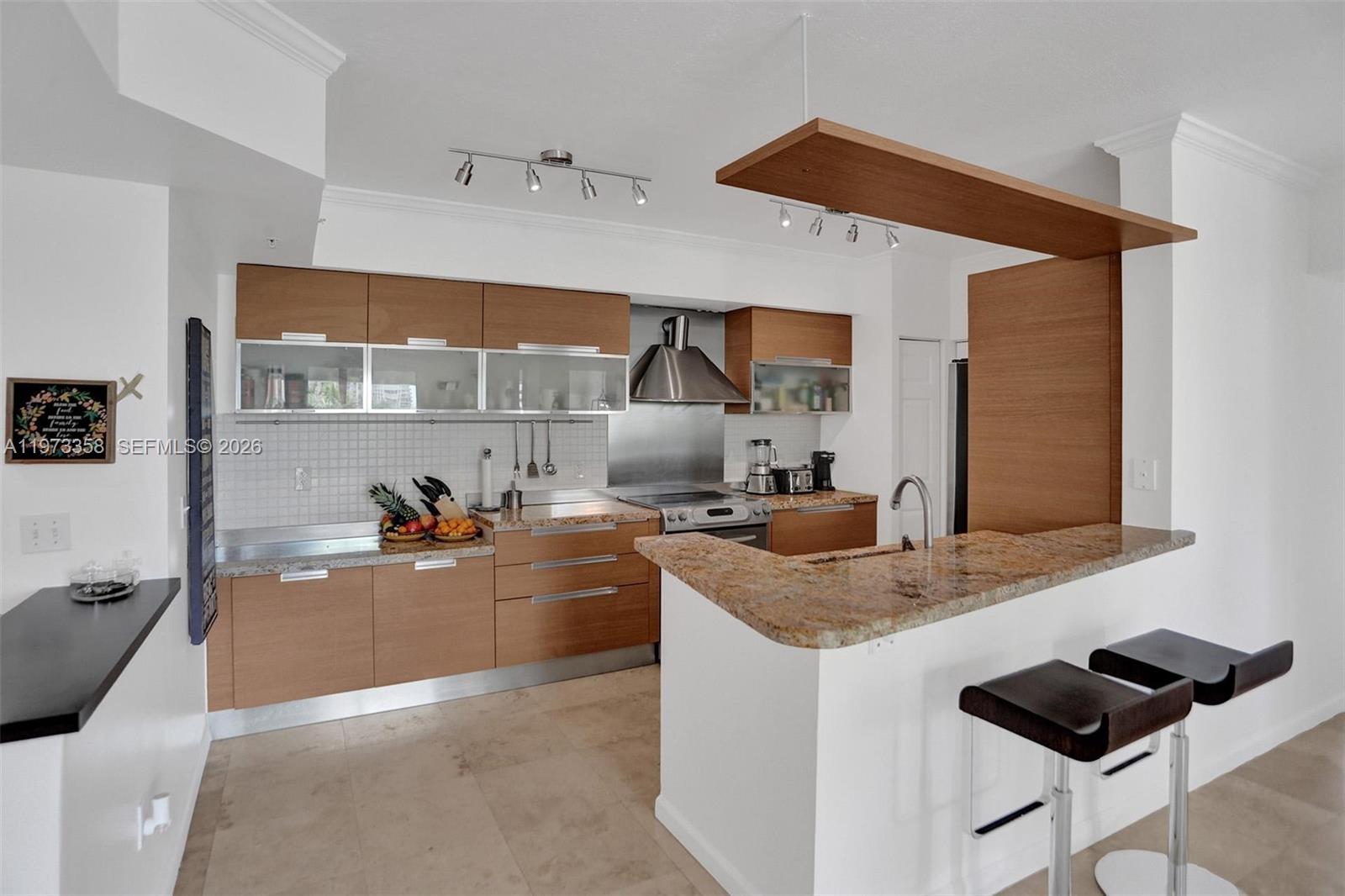 17100 North Bay Road, Unit 1501 Sunny Isles Beach, FL 33160 - Photo 29 of 46