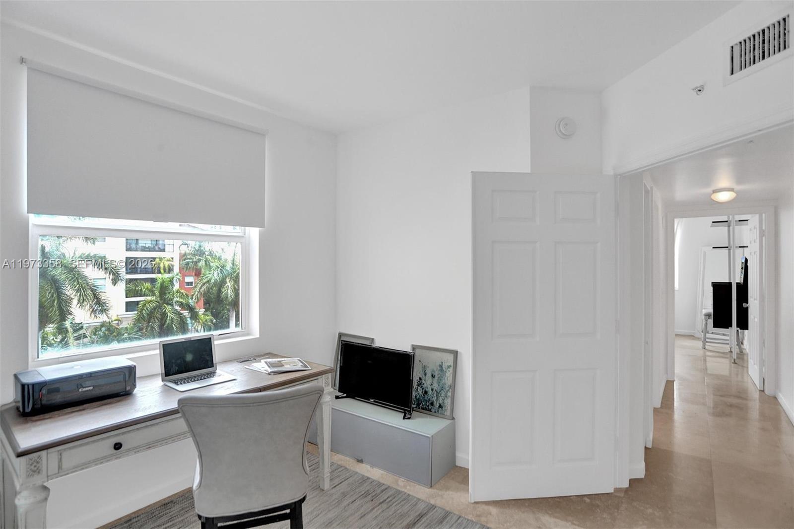 17100 North Bay Road, Unit 1501 Sunny Isles Beach, FL 33160 - Photo 7 of 46