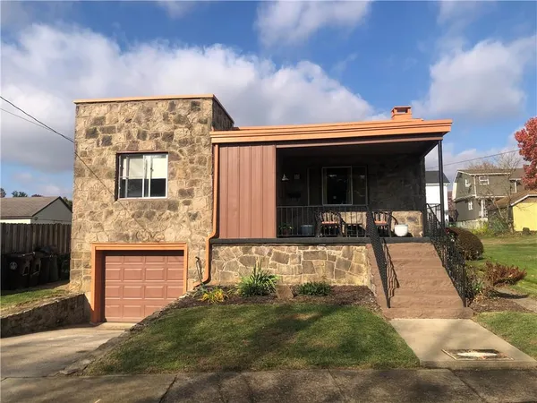 $183,900 | 33 Kensington Circle, Uniontown, PA 15401