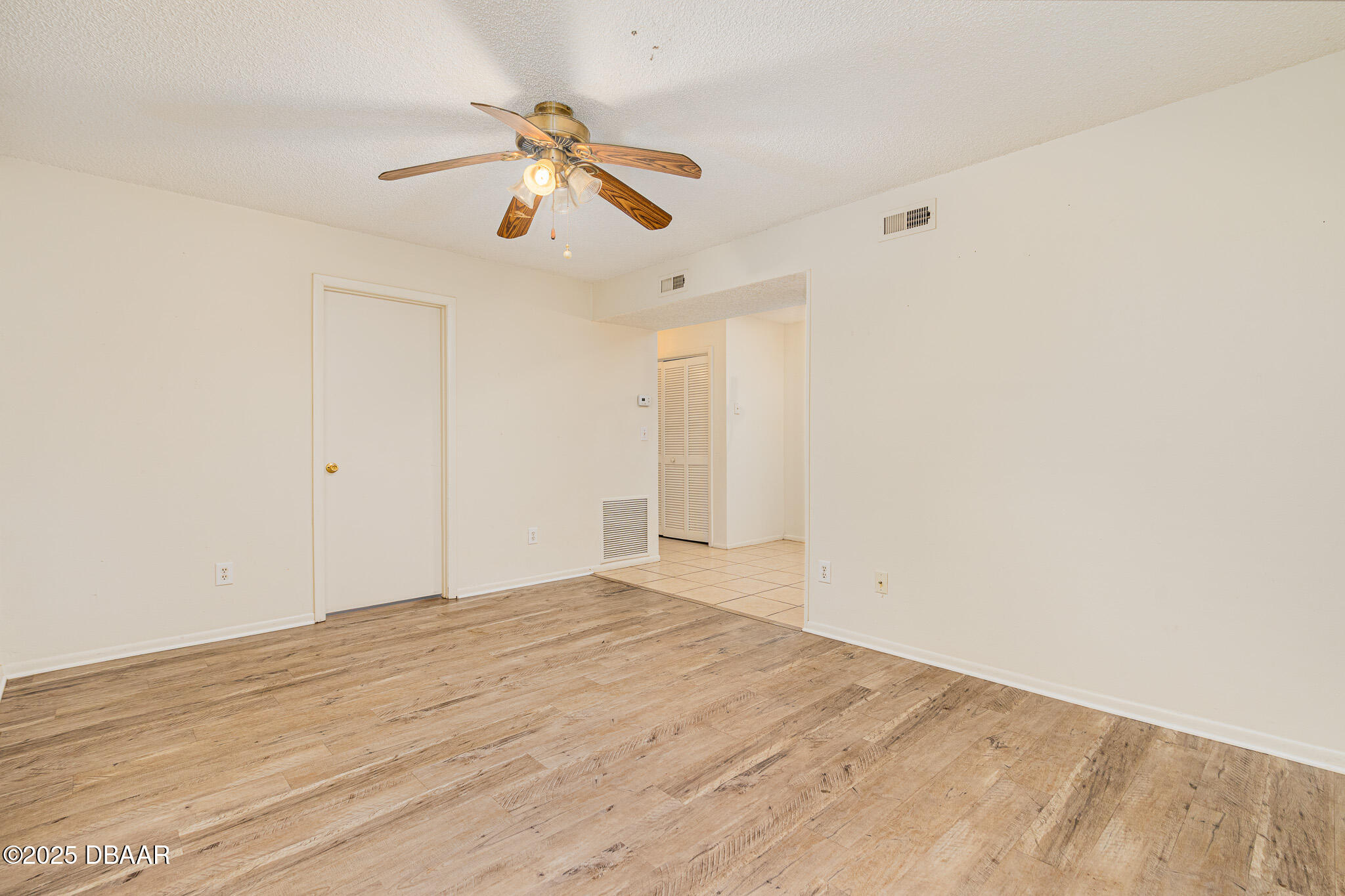 1600 Big Tree Road, Unit O1 Daytona Beach, FL 32119 - Photo 7 of 54 02