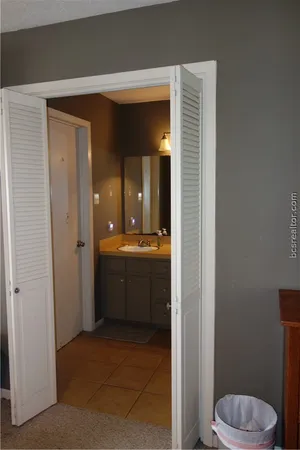 $327,000 | 2905 Broadmoor Drive, Bryan, TX 77802