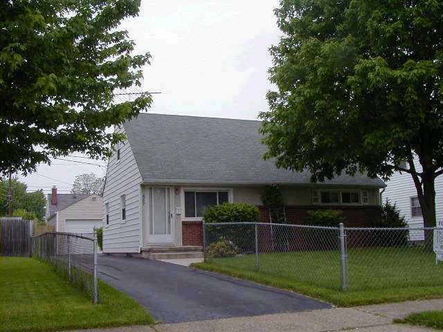 687 Roth Avenue Columbus, OH 43228 - Photo 1 of 1 Gallery Image 1
