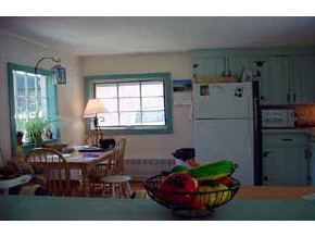 217 Boston Post Road Amherst, NH 03031 - Photo 3 of 5