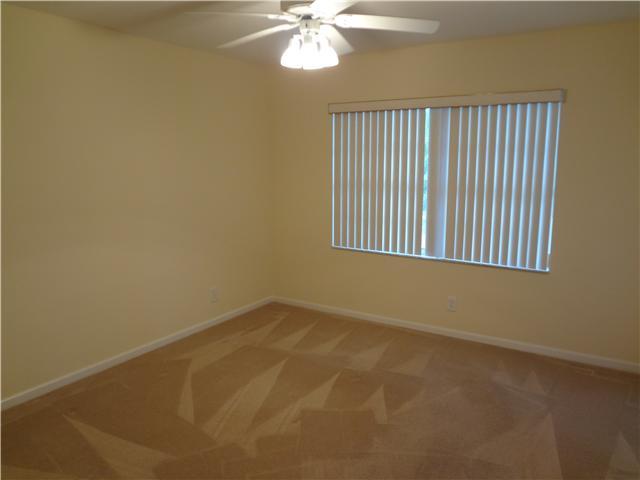 6589 Sun River Road Boynton Beach, FL 33437 - Photo 6 of 8 Additional Photo