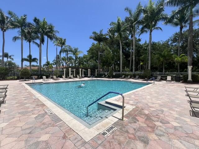 8583 Vía Serena Boca Raton, FL 33433 - Photo 12 of 20 Pool