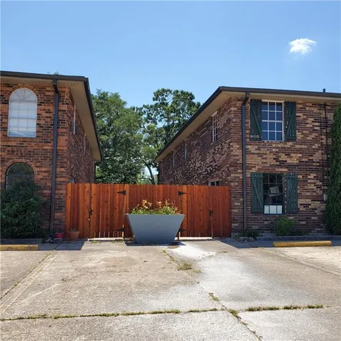 $1,650 | 1536 Hickory Avenue, Harahan, LA 70123