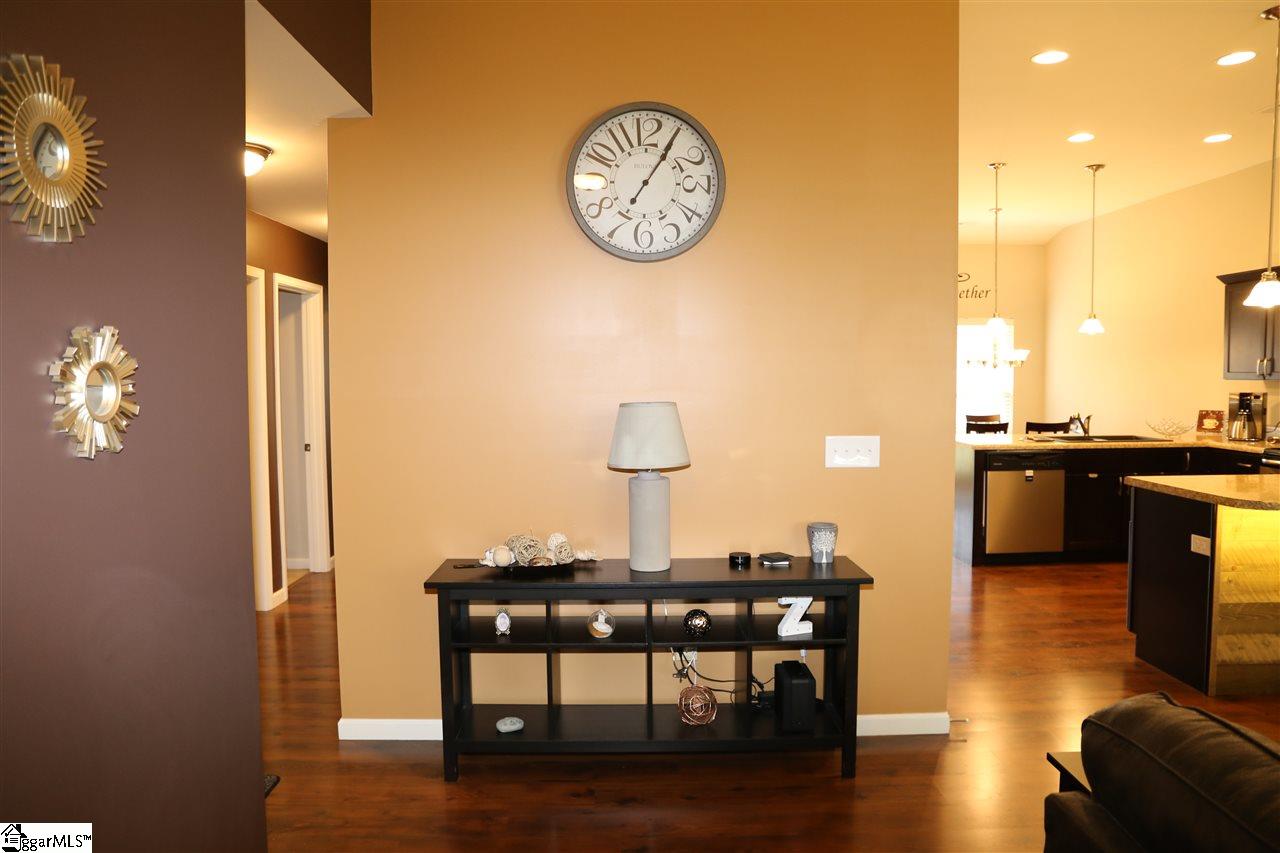 321 Catterick Way Fountain Inn, SC 29644 - Photo 8 of 20 Gallery Image 8