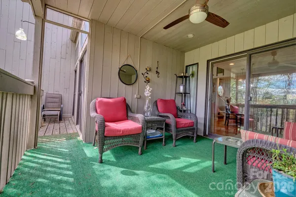 $410,000 | 134C Pine Grove Circle, Lake Wylie, SC 29710