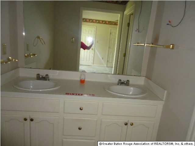 10402 Clearview Avenue Baton Rouge, LA 70811 - Photo 10 of 11