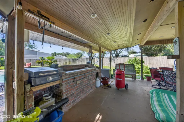 $425,000 | 13210 Joeandy Road North, Jacksonville, FL 32225