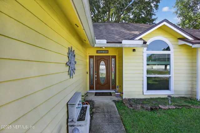 $425,000 | 13210 Joeandy Road North, Jacksonville, FL 32225