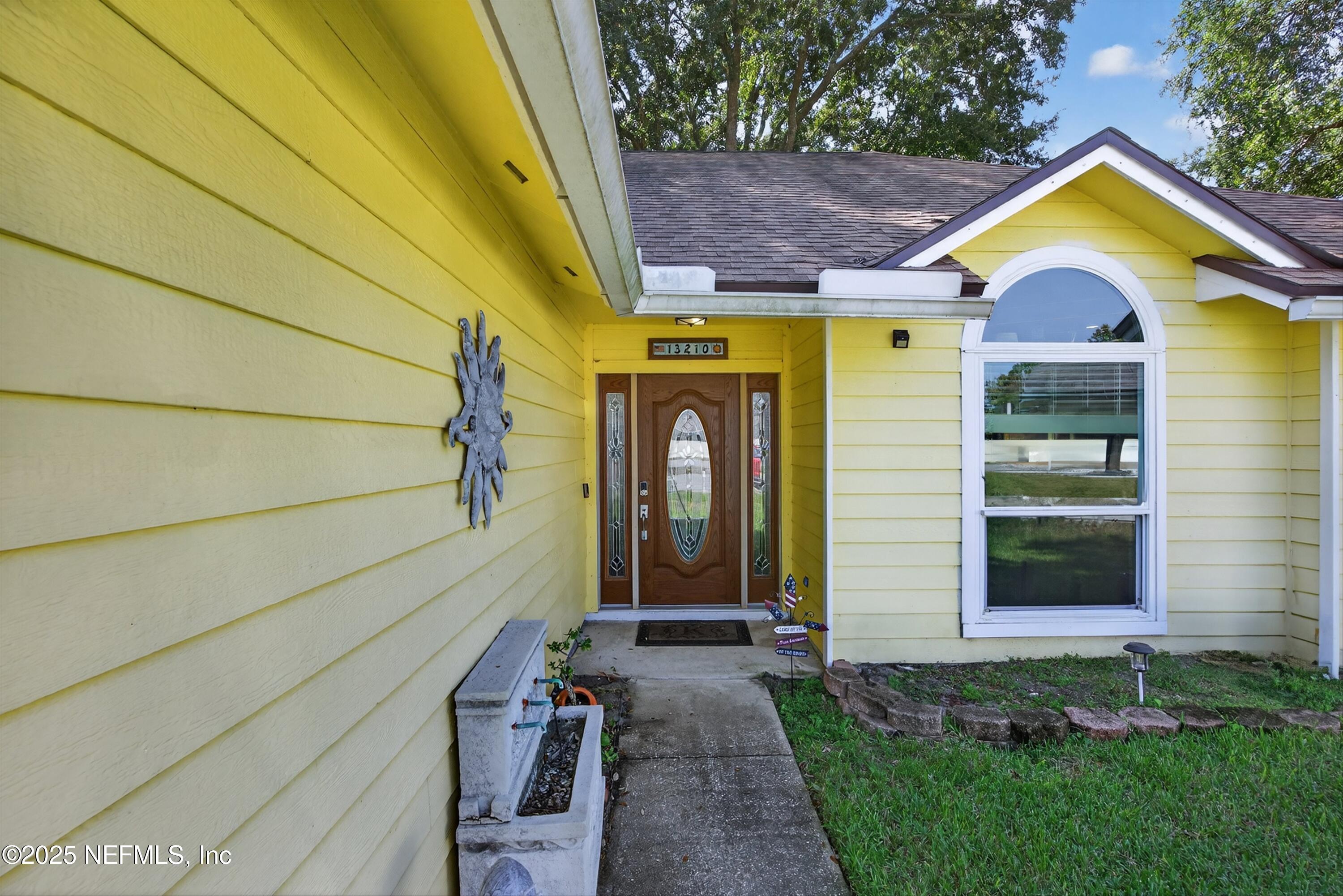 13210 Joeandy Road North Jacksonville, FL 32225 - Photo 5 of 38 05-C_R63913 RB