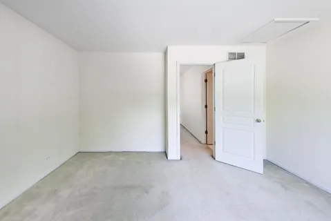 $300,000 | 1279 Summersweet Lane, Bartlett, IL 60103