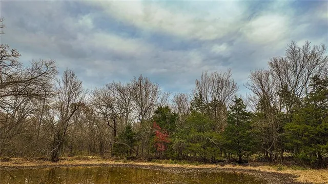 $1,200,000 | 9535 Northeast 681, Lowry City, MO 64763