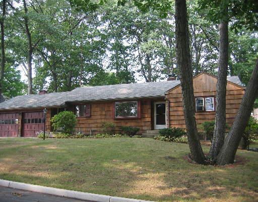 260 Lynnbrook Road Fairfield, CT 06825 - Photo 1 of 1 Gallery Image 1