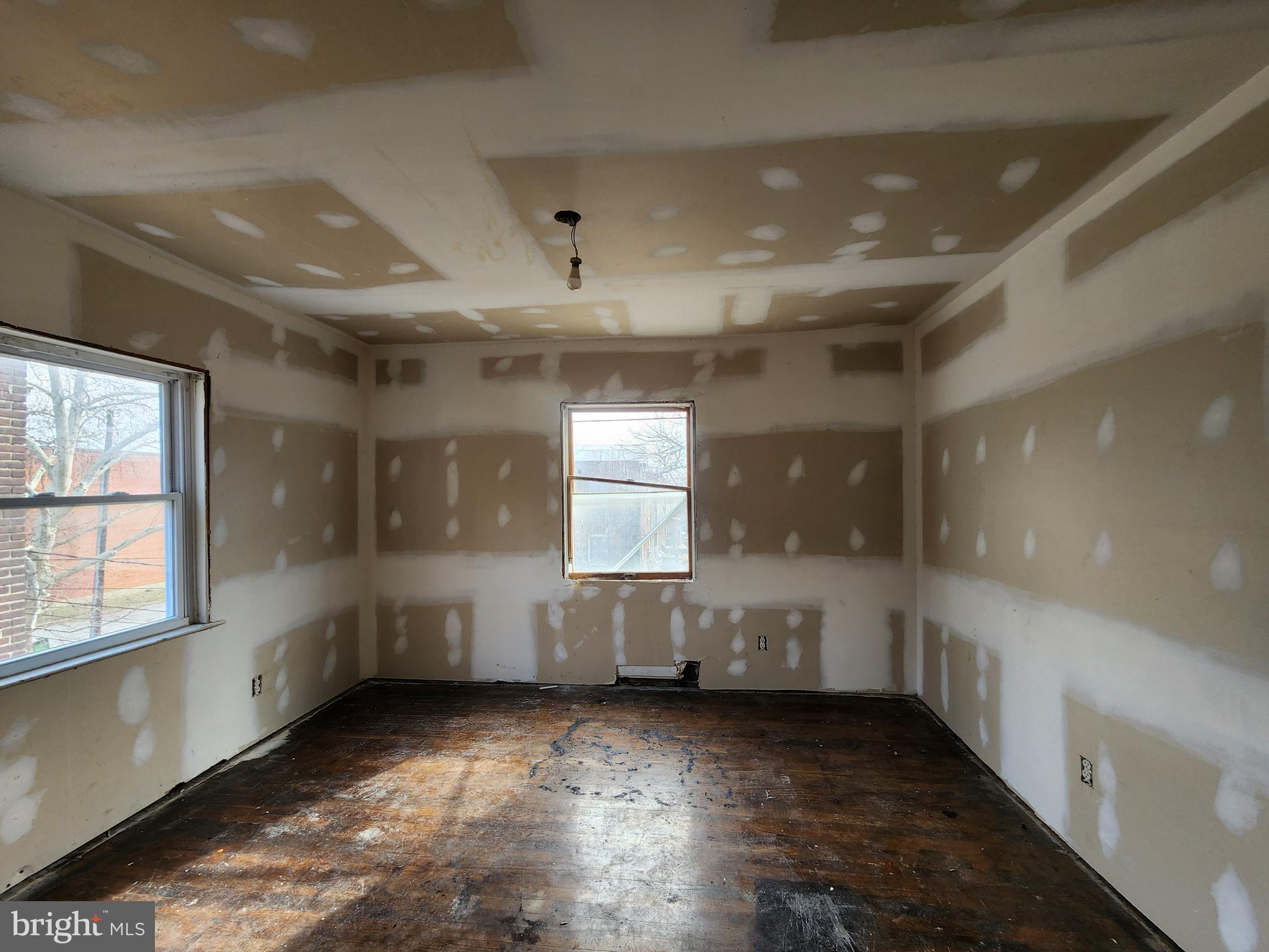 3425 6th Street Baltimore, MD 21225 - Photo 32 of 35 a view of kitchen and window