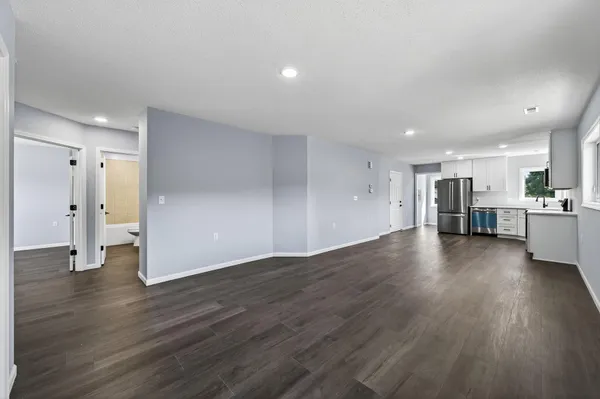 $549,000 | 725 Wilson Avenue, St. Paul, MN 55106