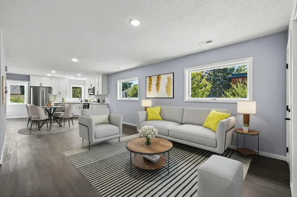 $549,000 | 725 Wilson Avenue, St. Paul, MN 55106