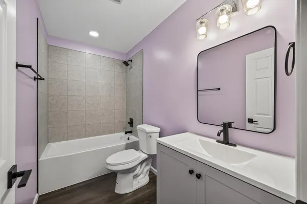 $549,000 | 725 Wilson Avenue, St. Paul, MN 55106