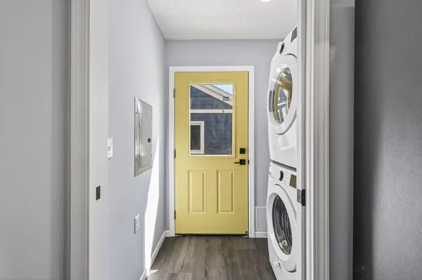 $549,000 | 725 Wilson Avenue, St. Paul, MN 55106