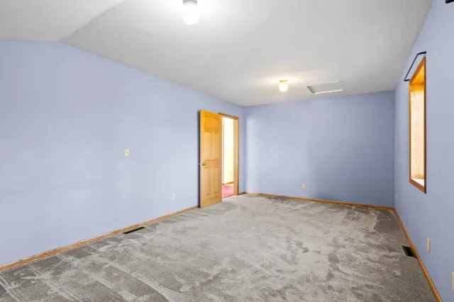 $160,000 | 227 1st Street Northwest, Elbow Lake, MN 56531