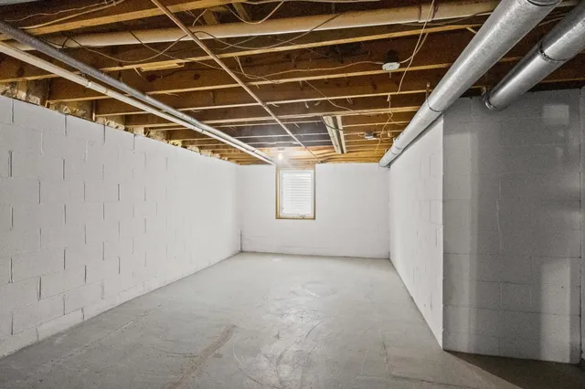 $160,000 | 227 1st Street Northwest, Elbow Lake, MN 56531