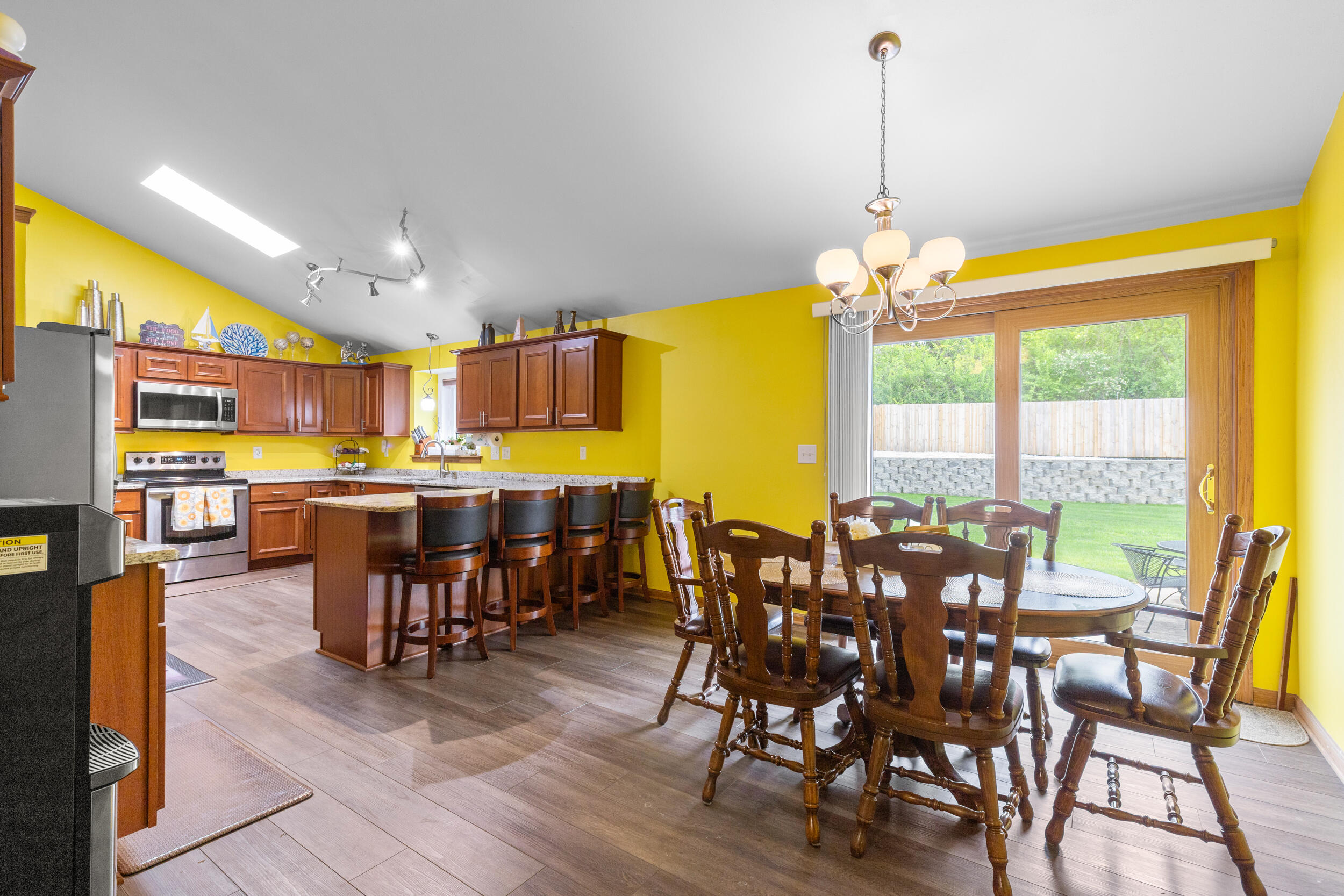 9201 West County Line Road Milwaukee, WI 53224 - Photo 7 of 24 Kitchen 1