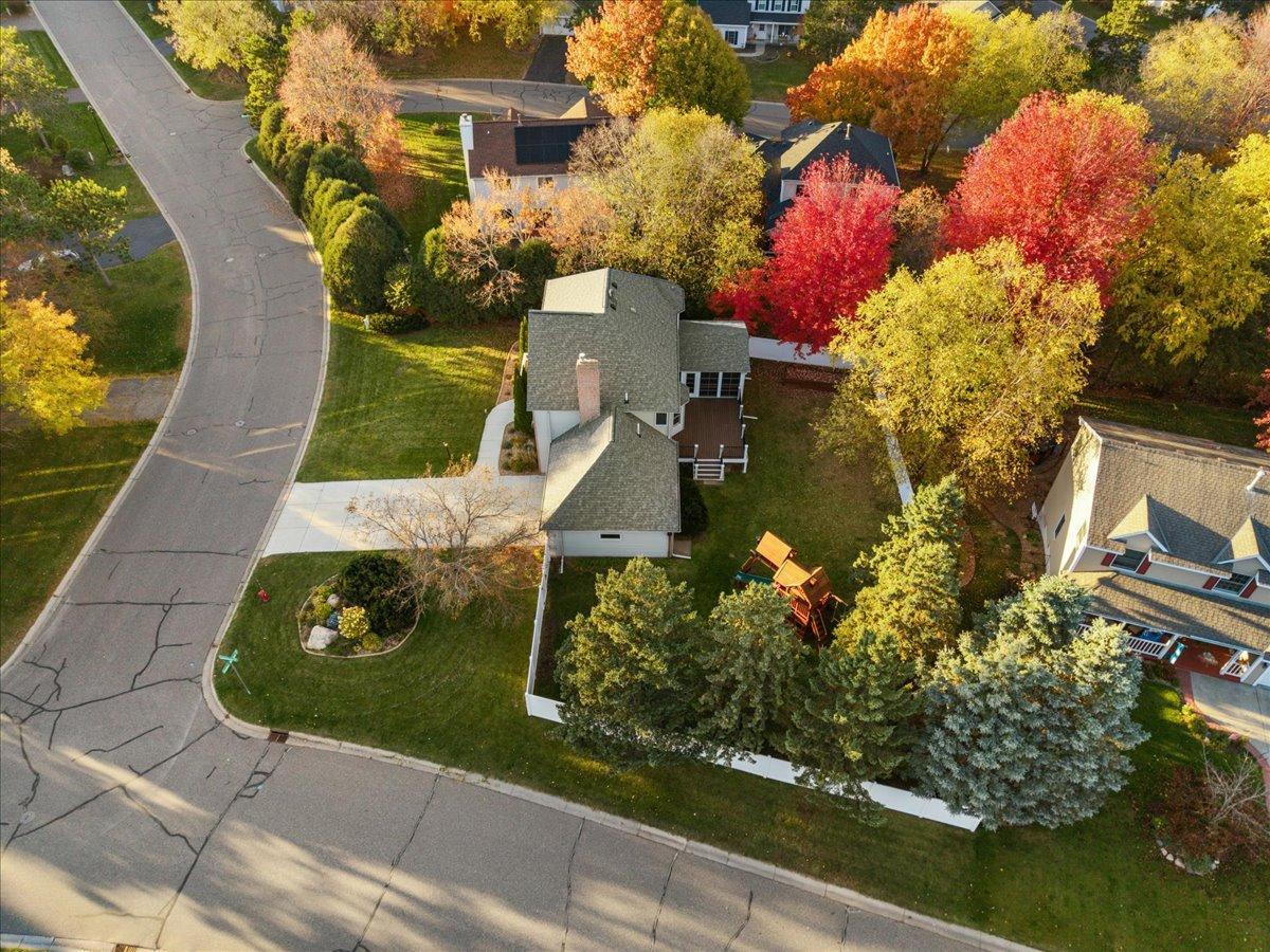 9130 Hidden Meadow Road Woodbury, MN 55125 - Photo 14 of 74