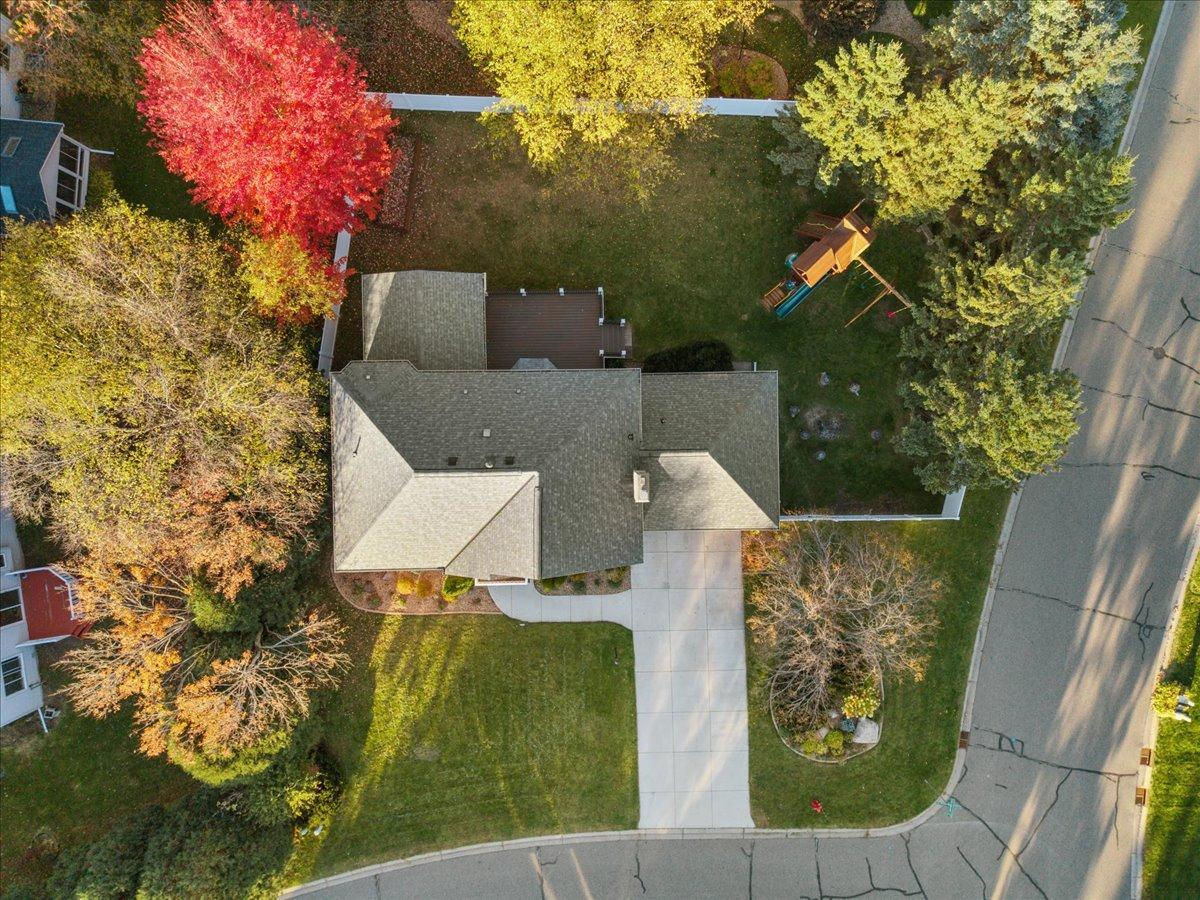 9130 Hidden Meadow Road Woodbury, MN 55125 - Photo 15 of 74