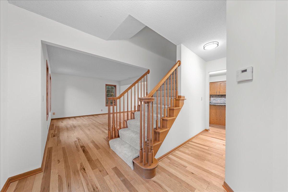 9130 Hidden Meadow Road Woodbury, MN 55125 - Photo 16 of 74