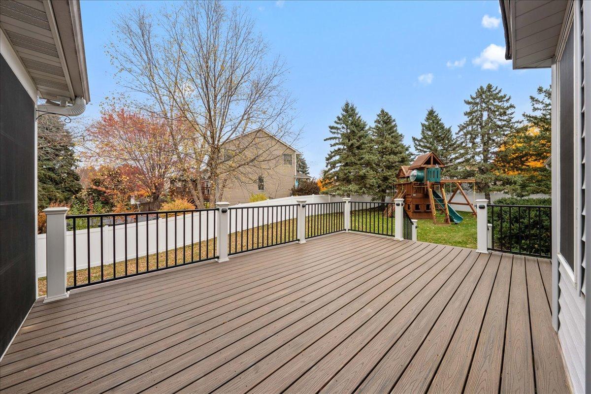 9130 Hidden Meadow Road Woodbury, MN 55125 - Photo 26 of 74