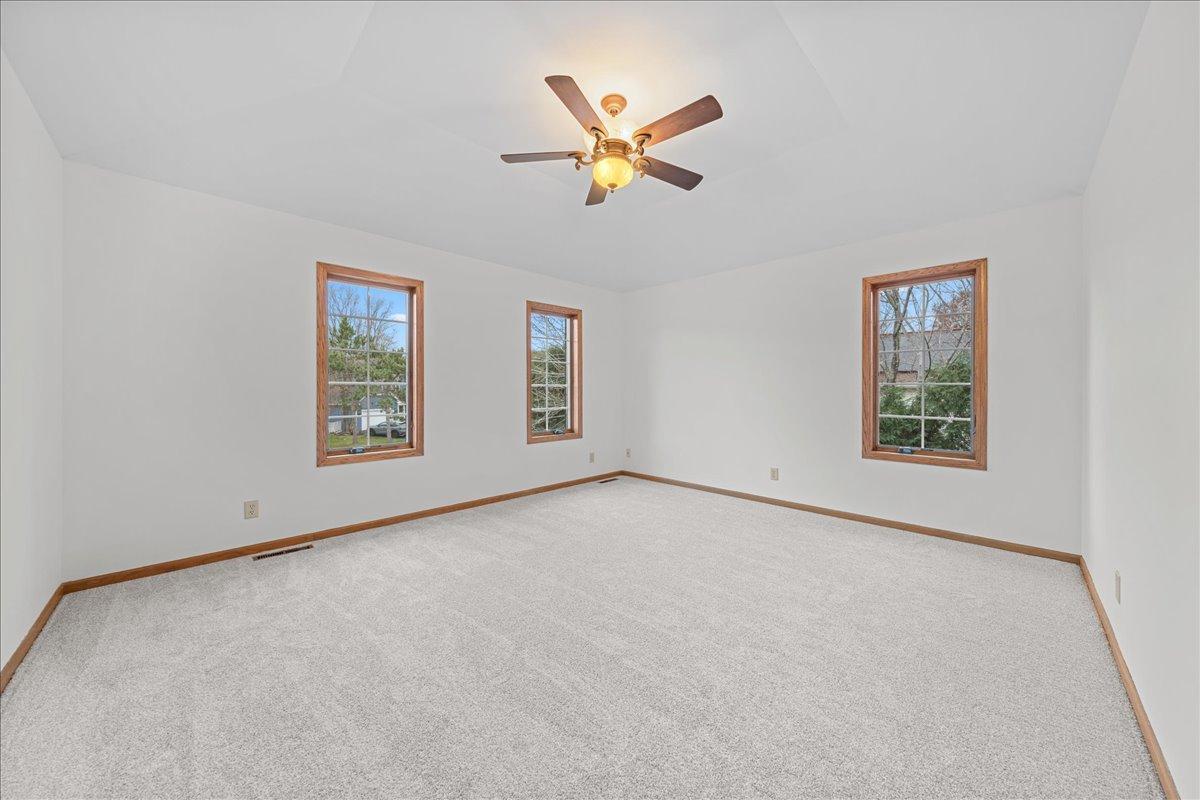 9130 Hidden Meadow Road Woodbury, MN 55125 - Photo 41 of 74