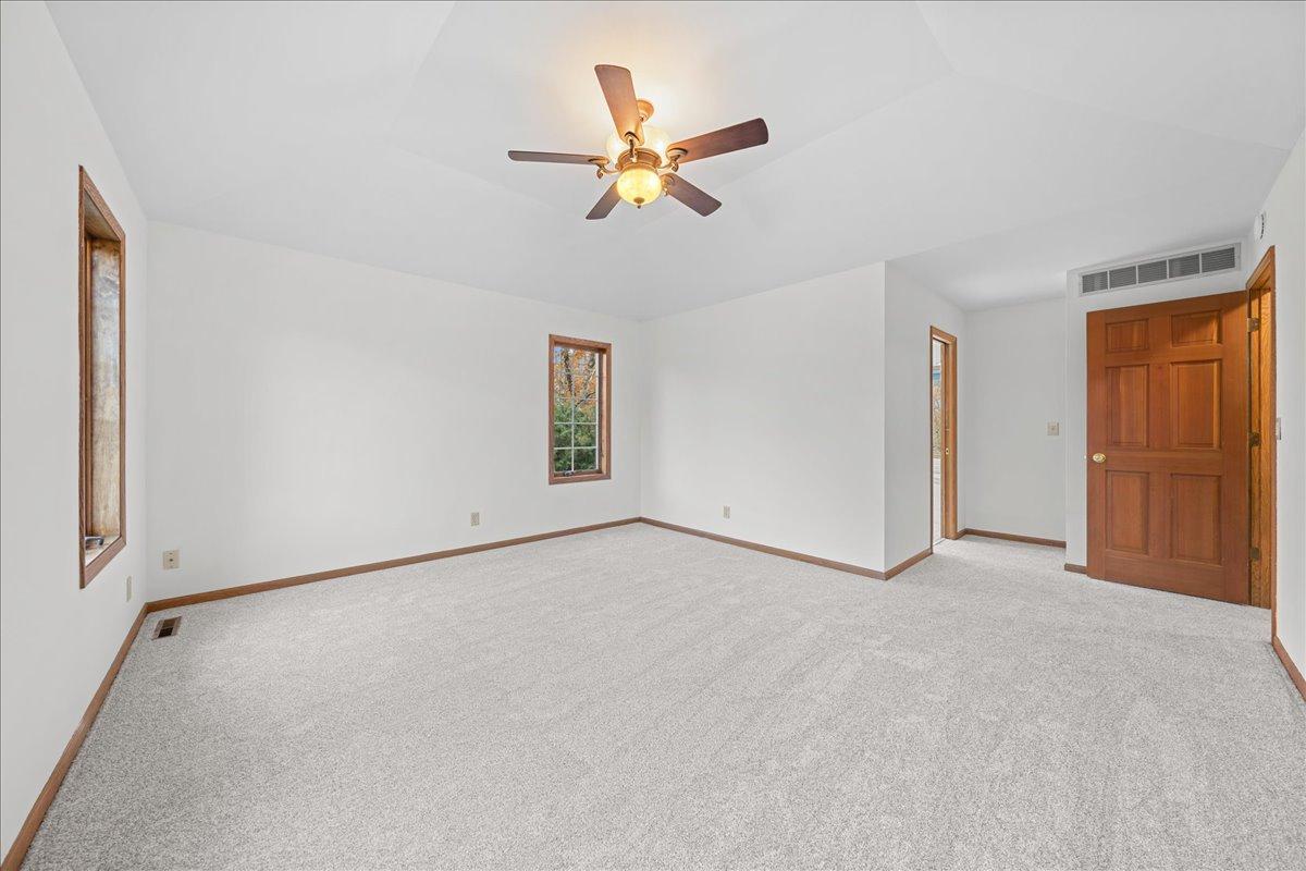 9130 Hidden Meadow Road Woodbury, MN 55125 - Photo 43 of 74