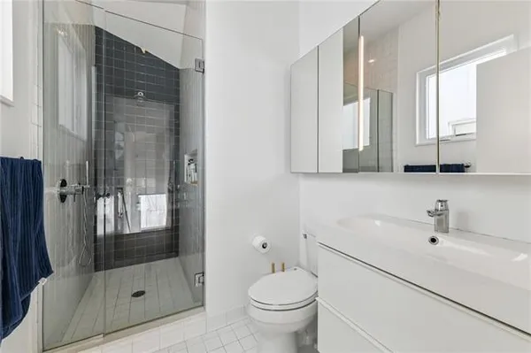 $330,000 | 455 9th Street, Unit B, New Orleans, LA 70115