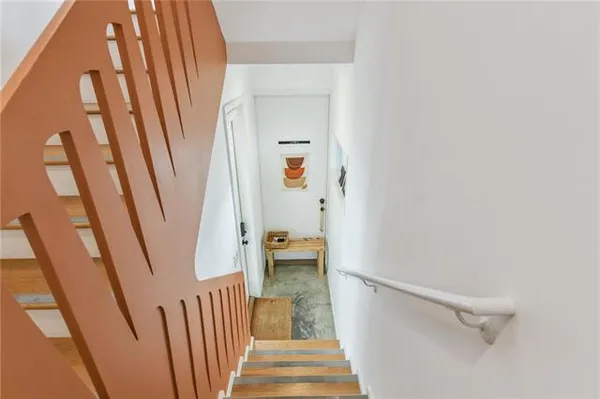 $330,000 | 455 9th Street, Unit B, New Orleans, LA 70115