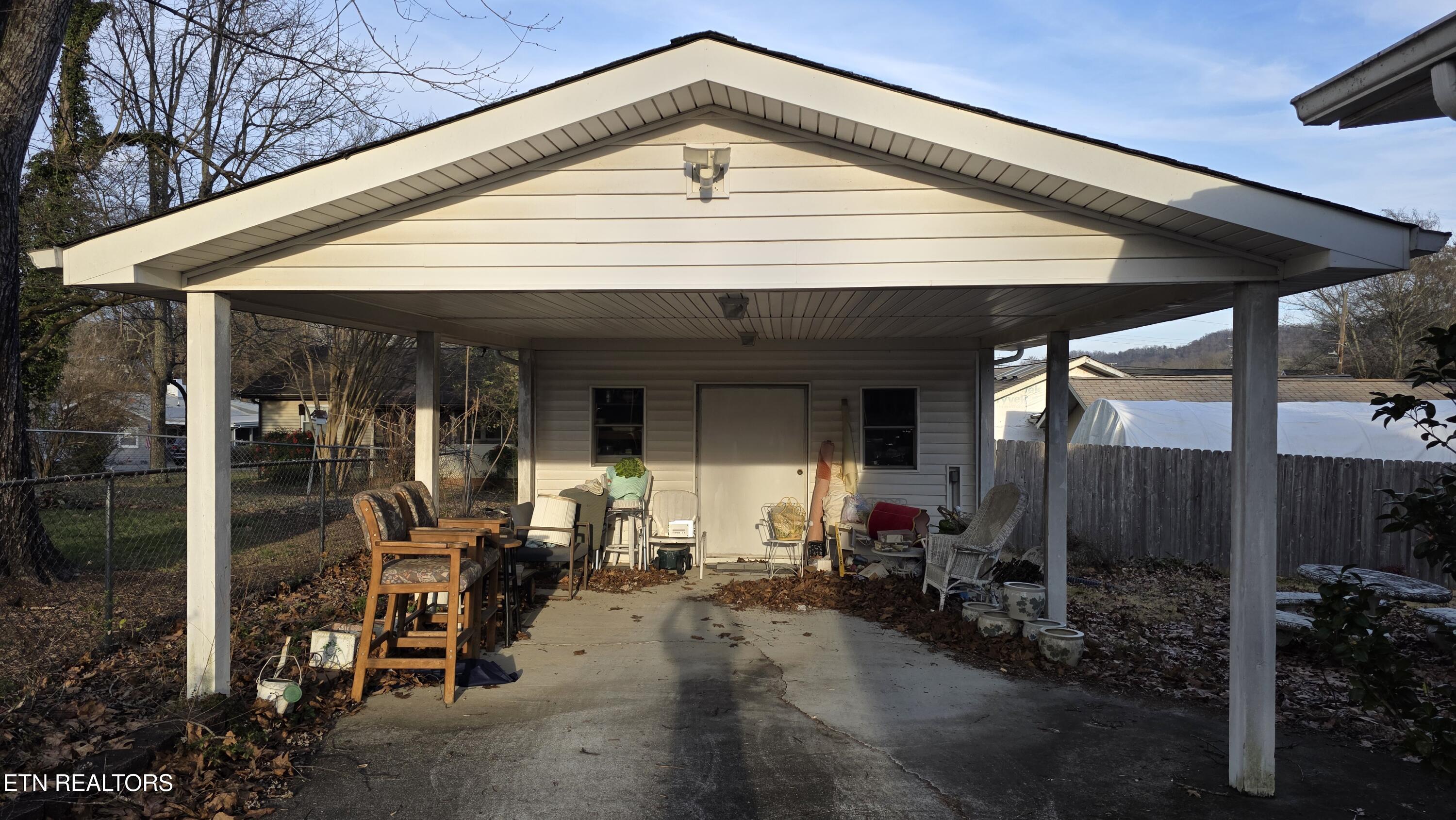 109 Thornton Road Oak Ridge, TN 37830 - Photo 6 of 28 1000006437