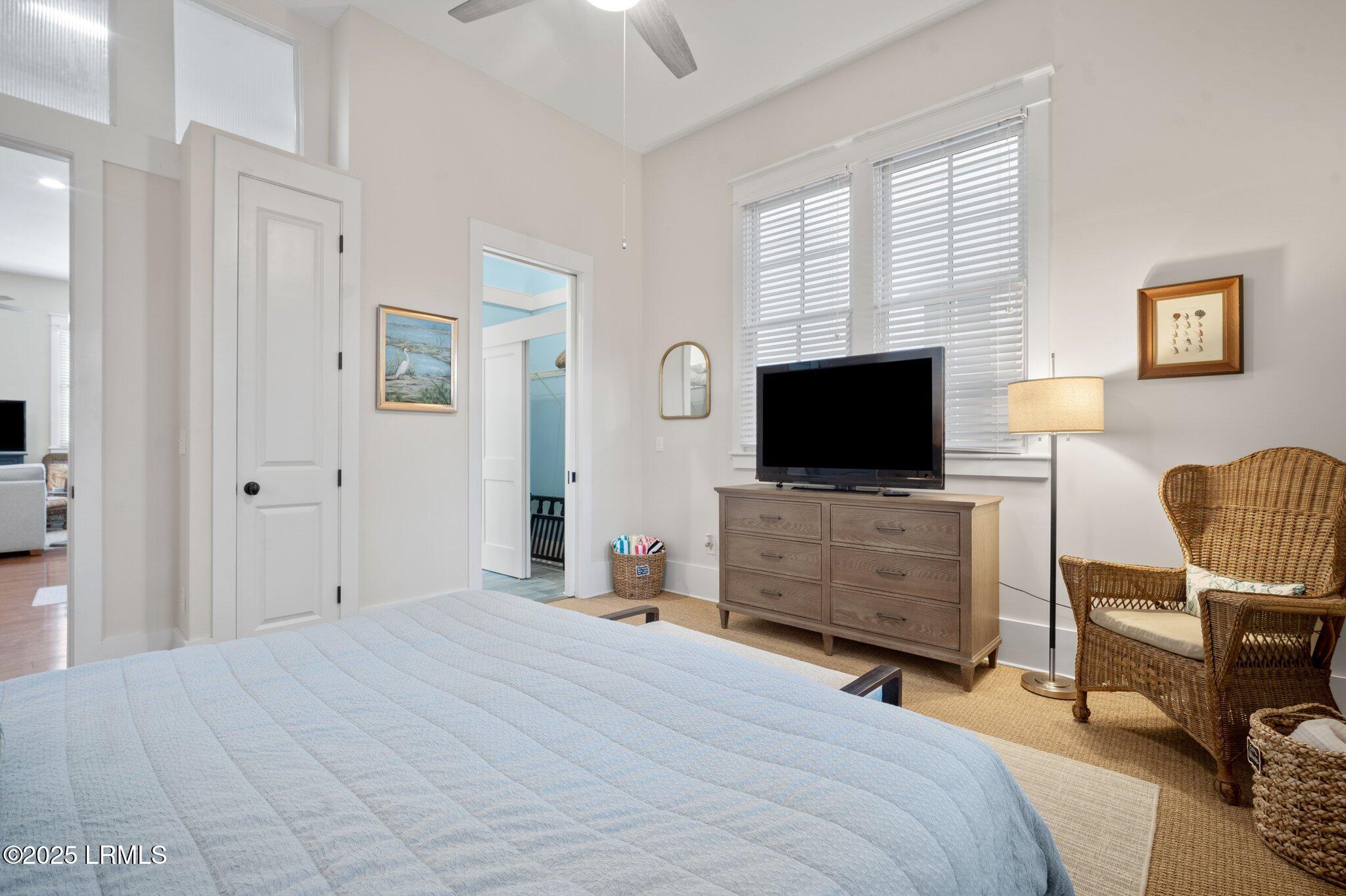 2 Abbey Row, Unit 1A Beaufort, SC 29906 - Photo 16 of 26 15-web-or-mls-DSC03208
