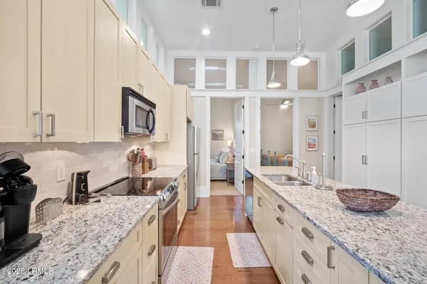 $399,000 | 2 Abbey Row, Unit 1A, Beaufort, SC 29906
