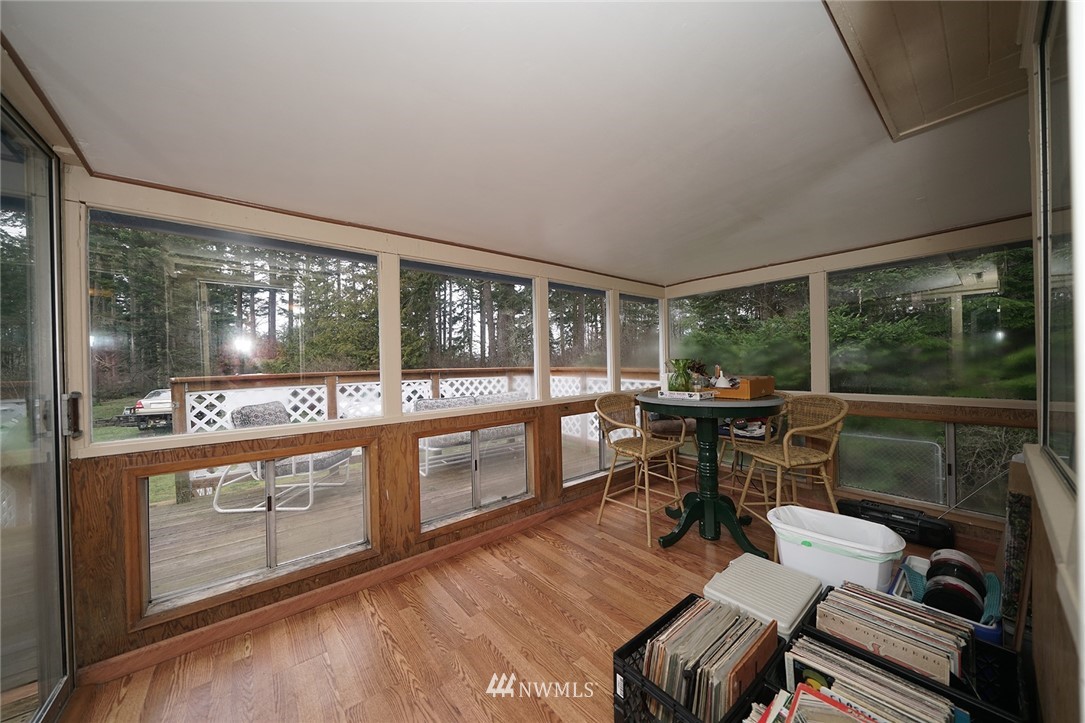 1375 North View Road Oak Harbor, WA 98277 - Photo 10 of 24 Gallery Image 10